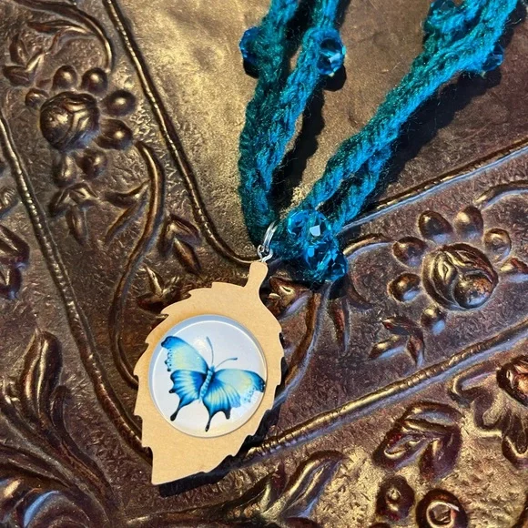 Handmade Crochet Beaded Butterfly Pendant Necklace Cottagecore - Picture 6 of 13